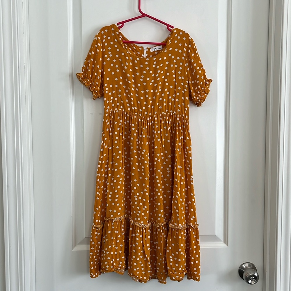 Born polka dot dress size 10 (140)